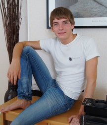 Uploaded by:emotwink 5b57753410dfd.jpg
