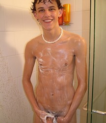 Bad Boy Tyler 5b5e1fcae1716.jpg