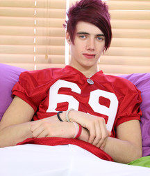 Sexy Emo Twink in Straps HD 5b6795192ce51.jpg