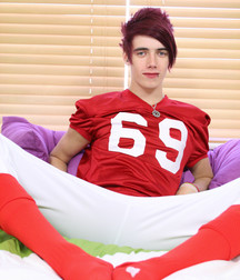 Sexy Emo Twink in Straps HD 5b67952682502.jpg