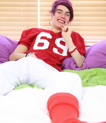 Sexy Emo Twink in Straps HD 5b679577a827a.jpg