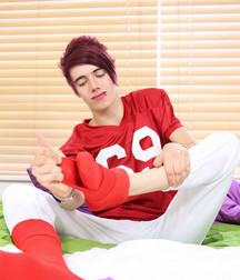 Sexy Emo Twink in Straps HD 5b679590d8260.jpg