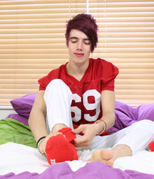 Sexy Emo Twink in Straps HD 5b67959ebaf13.jpg