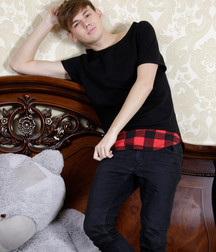 Sexy Uncut Twink 5bc427ed7fbb3.jpg