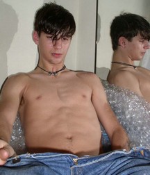 Sexy Twinks Kish + Kyle 5cb6c08061a7c.jpg