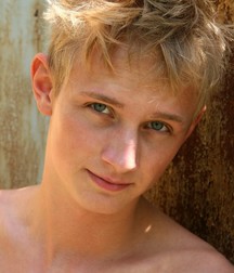 Sexy Twink Joosy 5d795868b7bd8.jpg