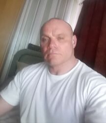 Me 5ef3cc15d9c30.jpg