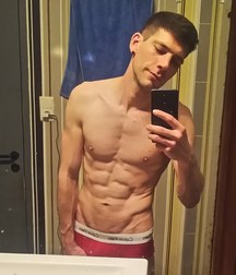 Me 5b2adee0ca276.jpg