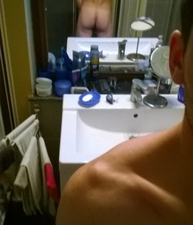 Me 5b2adf13b311a.jpg