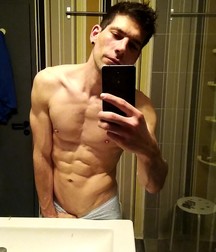 Me 5b2adf51c80ce.jpg