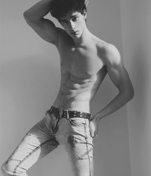 Very hot, 3 5b30df5f87938.jpg