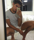Teen boys 5c1657e4ad5cb.jpg