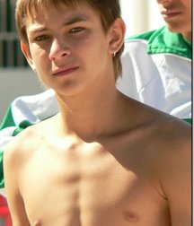 BOYS CUTIES 5c6a9dfd1fcf7.jpg