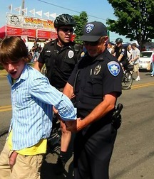 All TWINKS 5c827b4b90a55.jpg