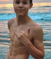hmmmm 5d08b98f4c25d.jpg