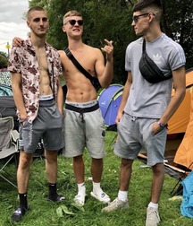 yng bois for oldddadies604 5bbba394f2598.jpg