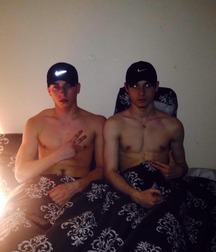 yngboys for maturedaddies3 5bdadc354cbb9.jpg