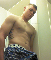boys for daddies only203 5be096e2e3286.jpg