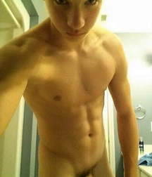 MONDAY BOYS 5c5836e6da205.jpg