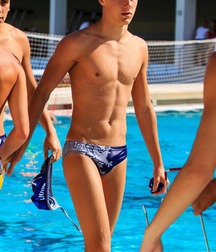 Speedos 5c68f82ea51c7.jpg