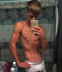 Shorts 5c68f99e94e7f.jpg
