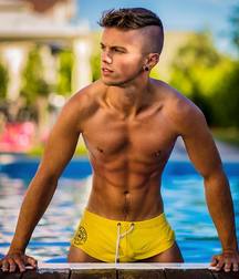 Shorts 5c68f9b0991f3.jpg