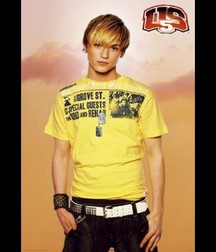 Sexy Boys 5bf8b9b6b11df.jpg