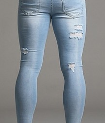 Tight and tighter... 5b67375a29d62.jpg
