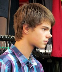 Boy treats... 5b7be46517b28.jpg