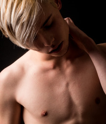 Hotties, 2 5b7ca454d25dd.jpg