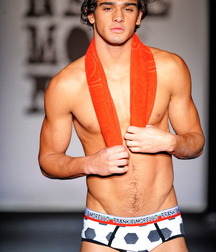 Hotties, 3 5b7cfd37a8a62.jpg