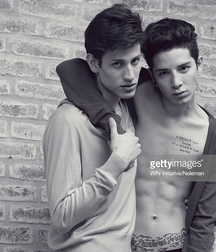 Special Guys... 5b89deff704ce.jpg