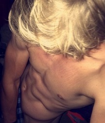 Ragazzi giovani hot 1 5b485e05d55c1.jpg