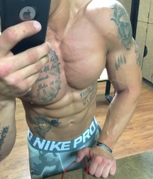 Ragazzi giovani hot 12 5b519d45930ea.jpg