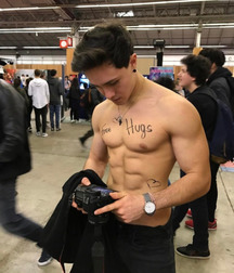 Ragazzi giovani hot 12 5b519e87194f7.jpg