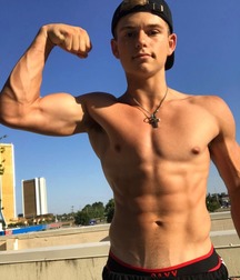 Ragazzi giovani hot 13 5b51ec946c3c6.jpg