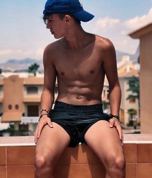 Ragazzi giovani hot 29 5bbf59c0973df.jpg