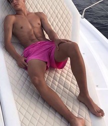 Ragazzi giovani hot 29 5bbf59fd56cbf.jpg