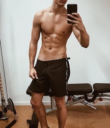 Ragazzi giovani hot 29 5bbf5a026bc15.jpg