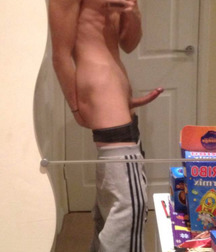 Ragazzi giovani hot 30 5bbfa495582a2.jpg
