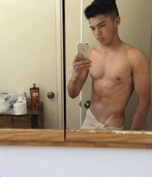 Ragazzi giovani hot 30 5bbfa4c7e16a0.jpg