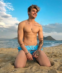 Ragazzi giovani hot 31 5bc0647df1fd5.jpg