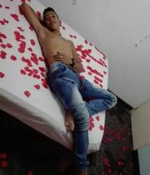 Ragazzi giovani hot 36 5bc1e8eb83303.jpg