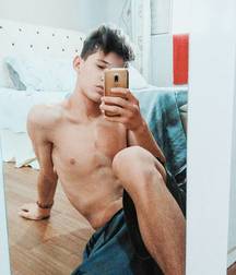 Ragazzi giovani hot 36 5bc1e90d1ddf0.jpg