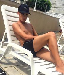 Ragazzi giovani hot 36 5bc1e920d70c9.jpg