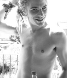 Ragazzi giovani hot 38 5bc1ead116bad.jpg