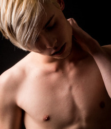 Ragazzi giovani hot 41 5bc240206684c.jpg