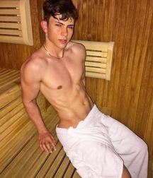 Ragazzi giovani hot 42 5bc240f0ab8ce.jpg