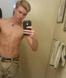 Ragazzi giovani hot 47 5bd7a48b5d39f.jpg
