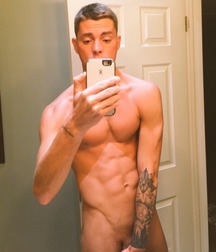 Ragazzi giovani hot 47 5bd7a48fab516.jpg